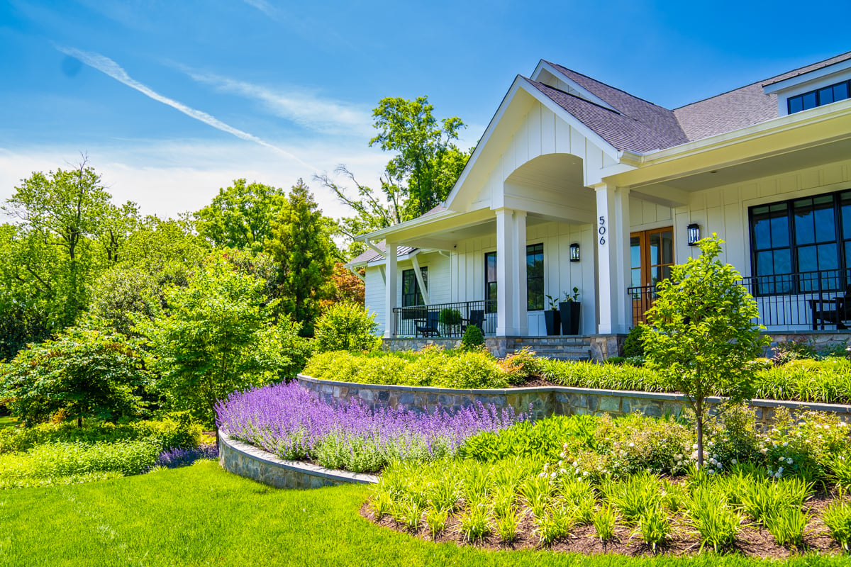 landscaping planting wall lawn flowers 3