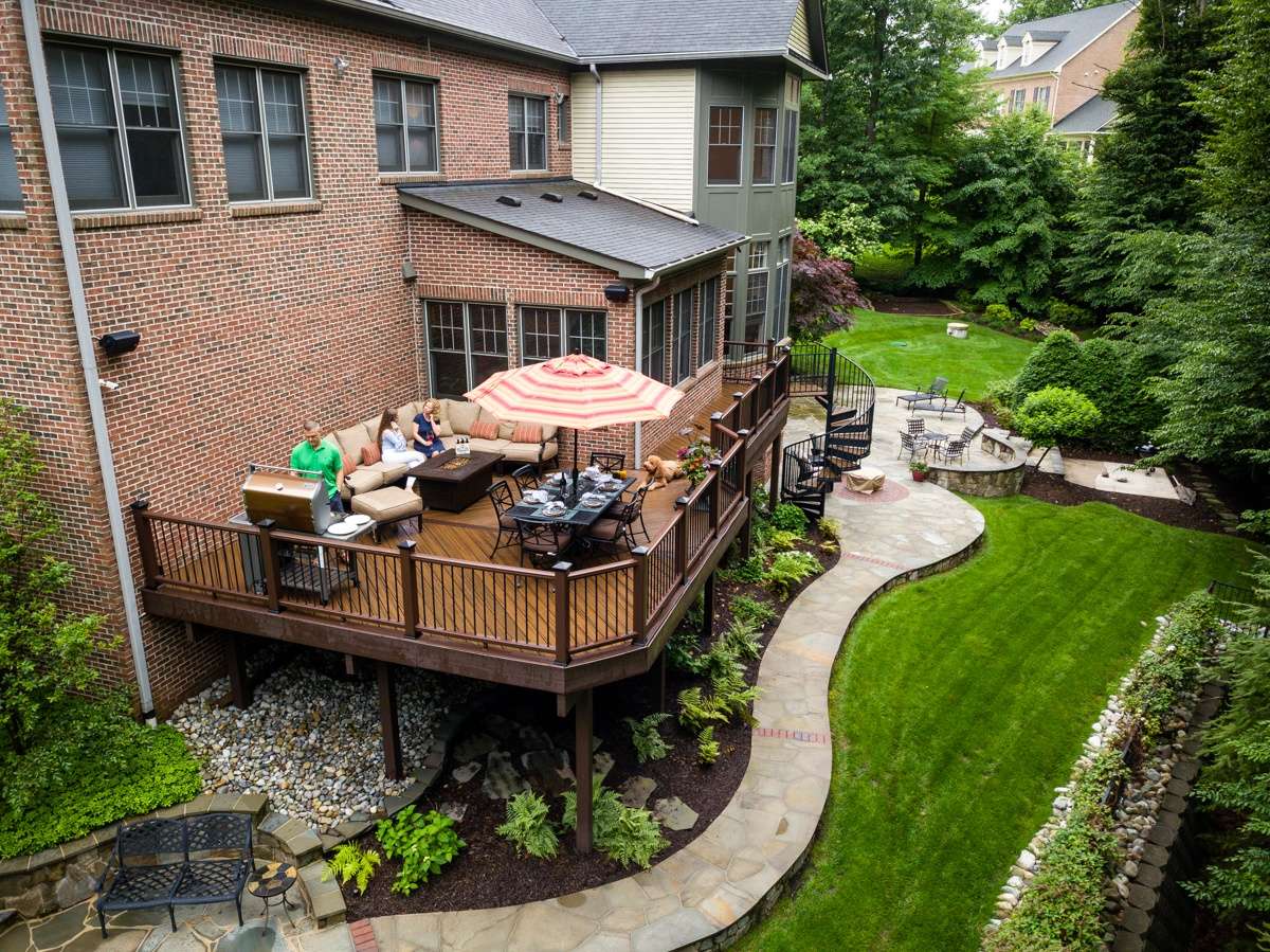 Deck landscaping shop