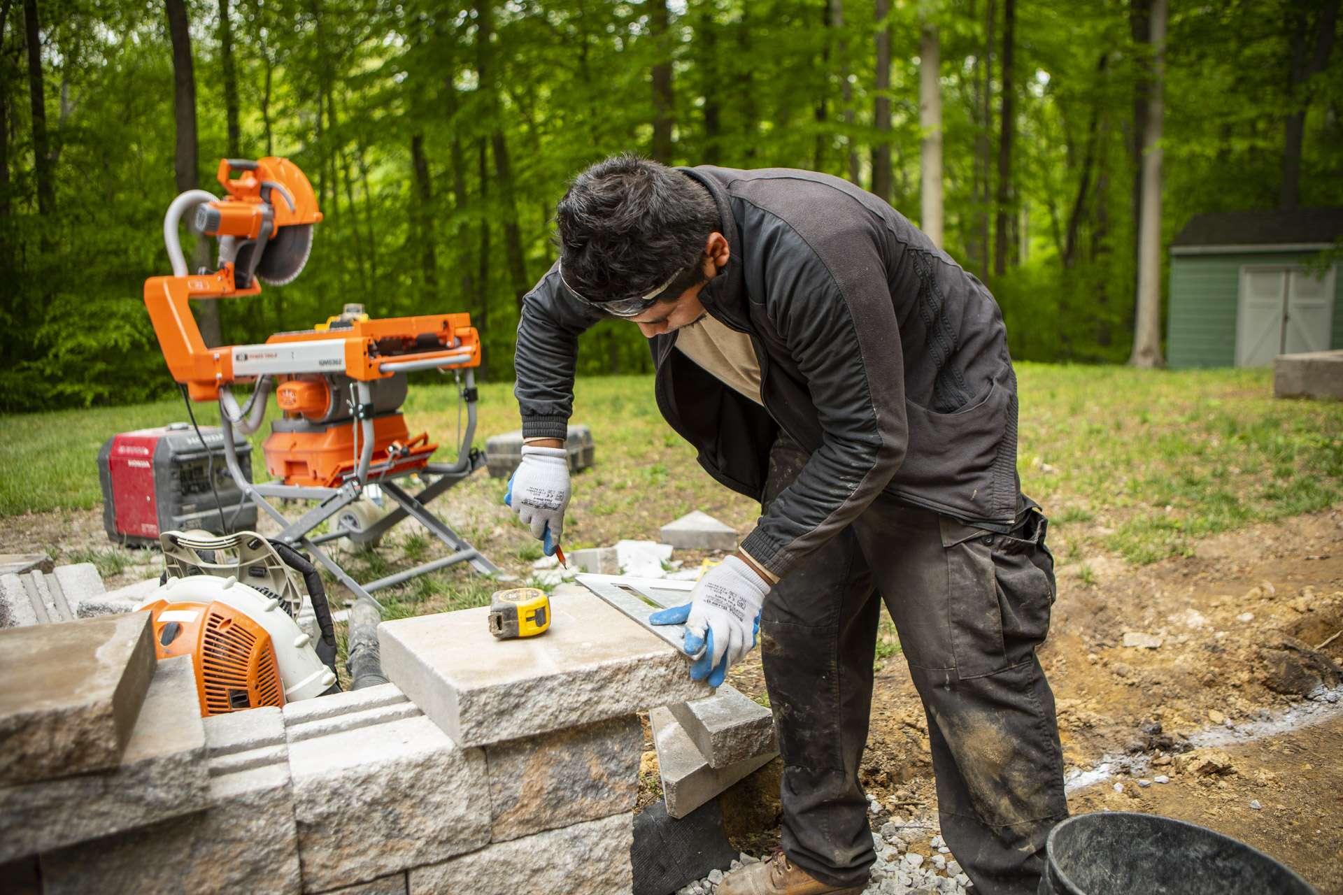 construction-wall-patio-8