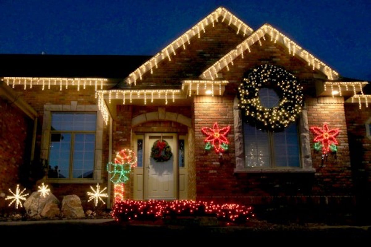 holiday-lighting-services-alexandria-3