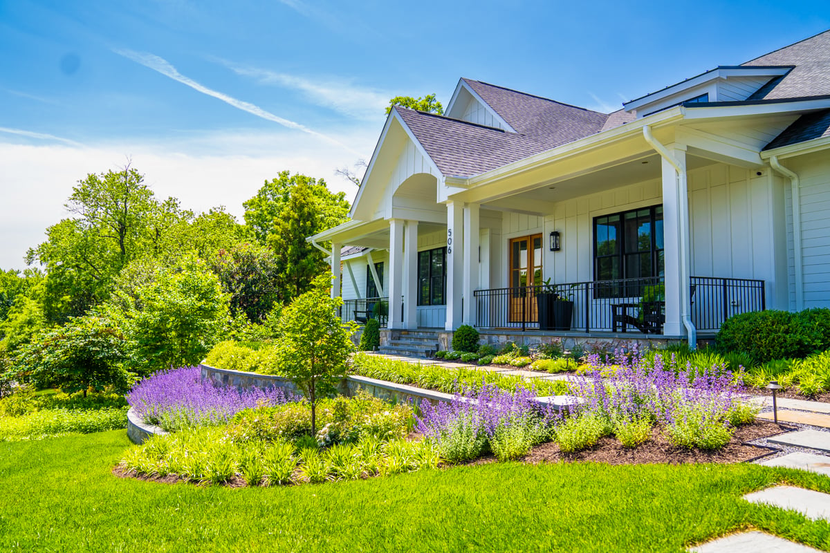 landscaping steps lawn flowers 3